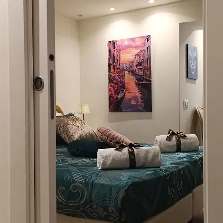 Cupido By Ca-sa Check Venezia